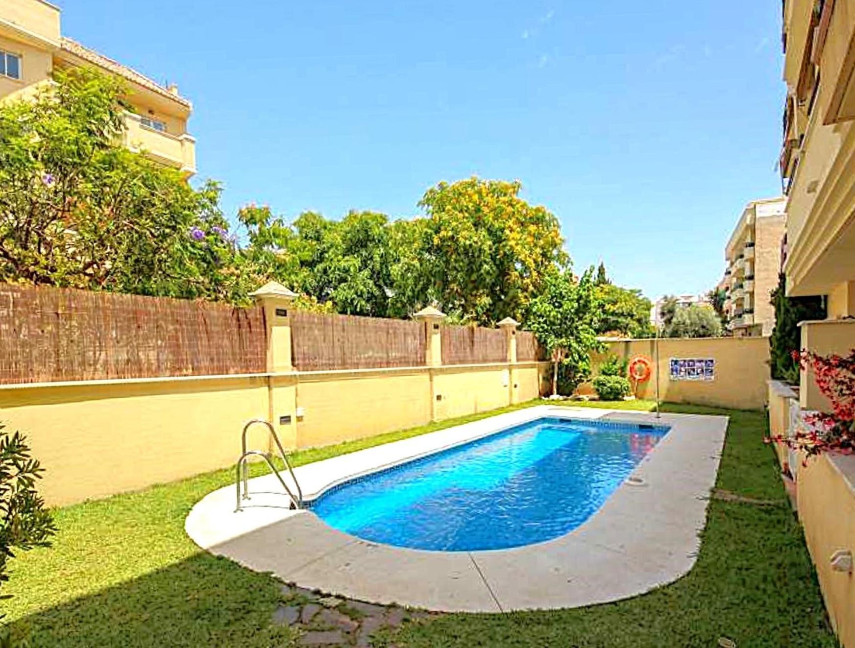 Luxury Apartment Holiday Rental Ne เนร์คา ภายนอก รูปภาพ